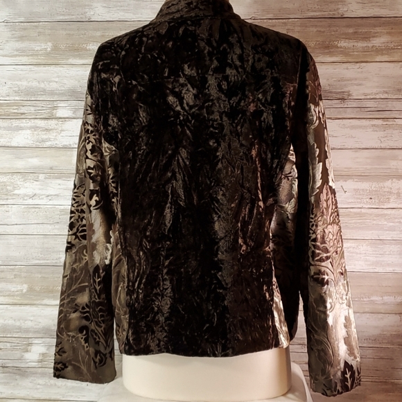 NFS - Picture 3 of 11